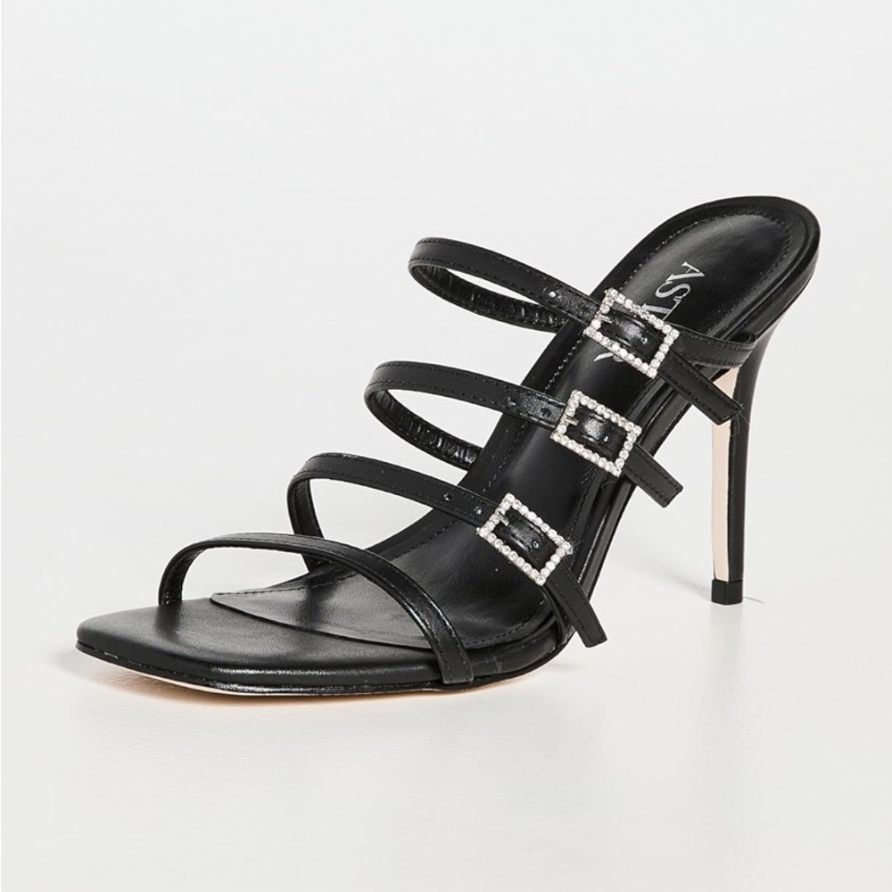 NIB Aster Capri Sandals Size 8 In Black And Silver